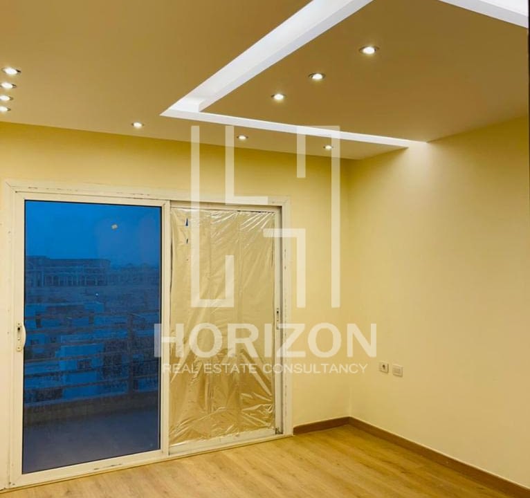 شقة للإيجار فى هايد بارك | هورايزن استيت