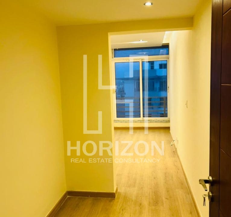 شقة للإيجار فى هايد بارك | هورايزن استيت