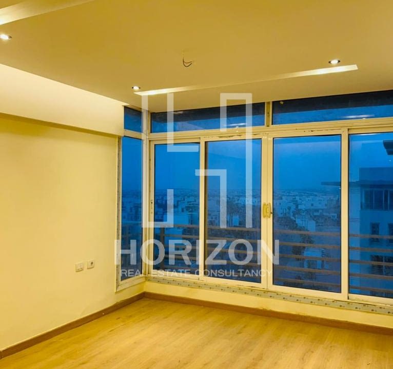 شقة للإيجار فى هايد بارك | هورايزن استيت