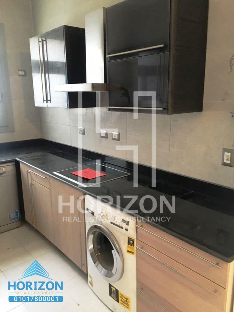 Apartment Semi furnished in Village Gate Palm Hills New Cairo