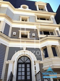 I Villa roof corner in Mountain View Hyde Park New Cairo