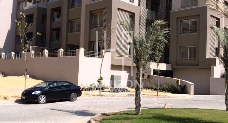 Studio for rent in Village Gate Palm Hills New Cairo