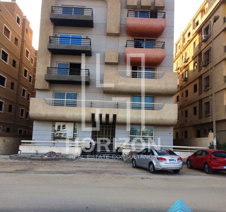 Apartment in El Banafseg Buildings New Cairo