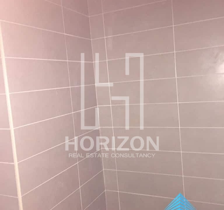 Administrative office in Trivium Business Center at 90th street