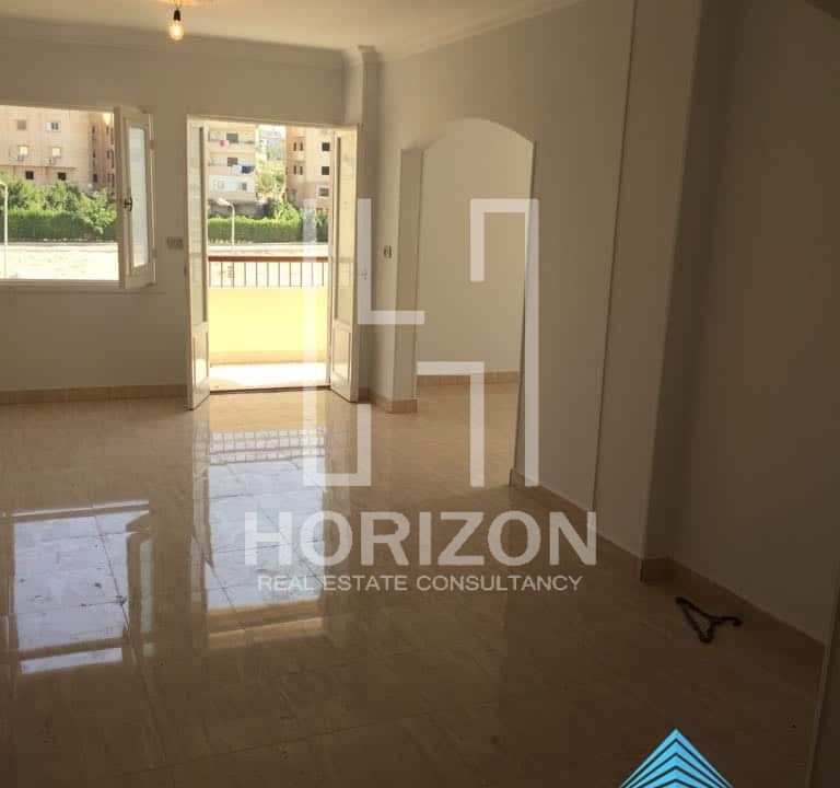 Apartment in Fourth district - Mini Petroleum compound New Cairo