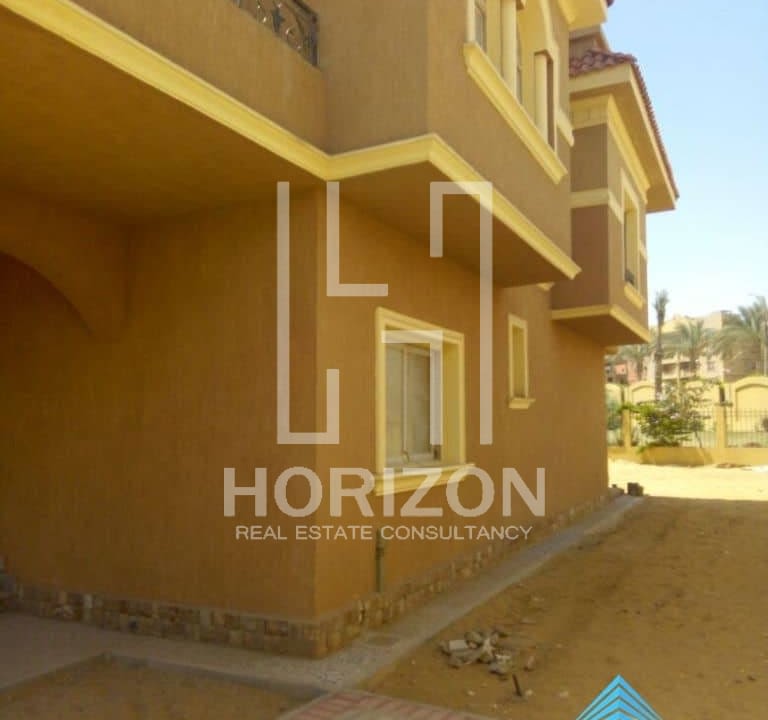 Twin house for sale in Les Rois New Cairo