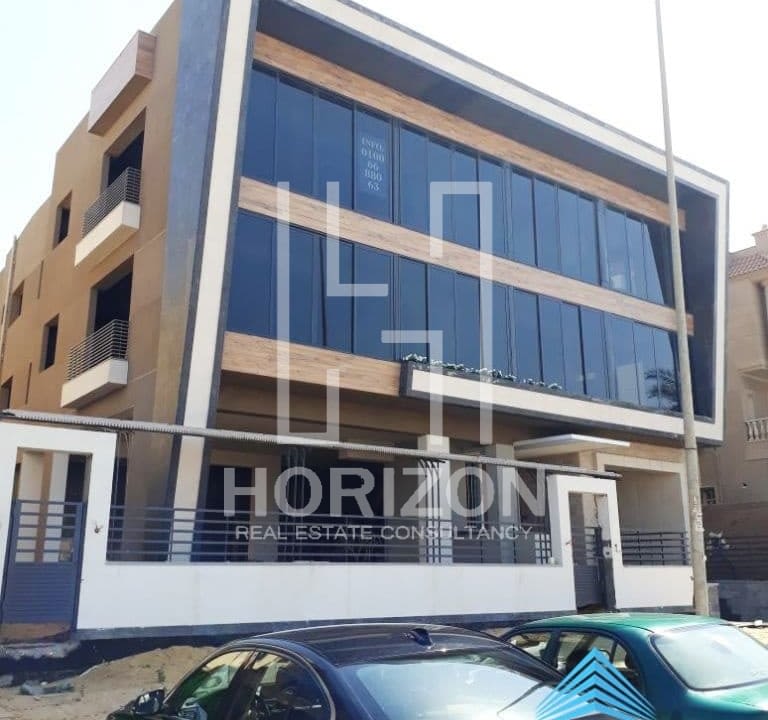 Villa for sale or rent in South Academy "A" New Cairo