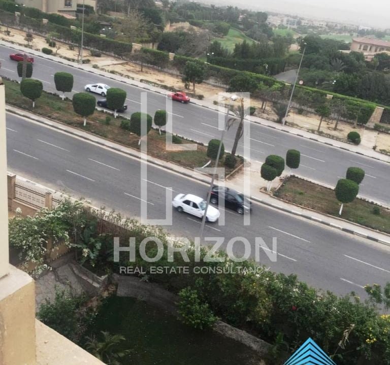 Apartment for sale in Fifth District New Cairo