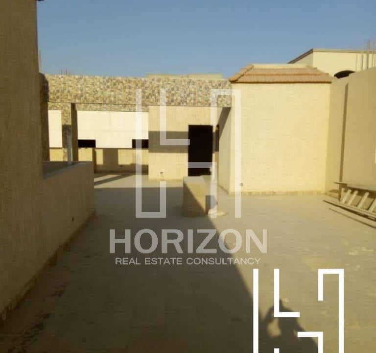 Villa for sale in El Banafseg 1 New Cairo