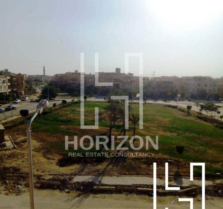 Villa for sale in El Banafseg 1 New Cairo