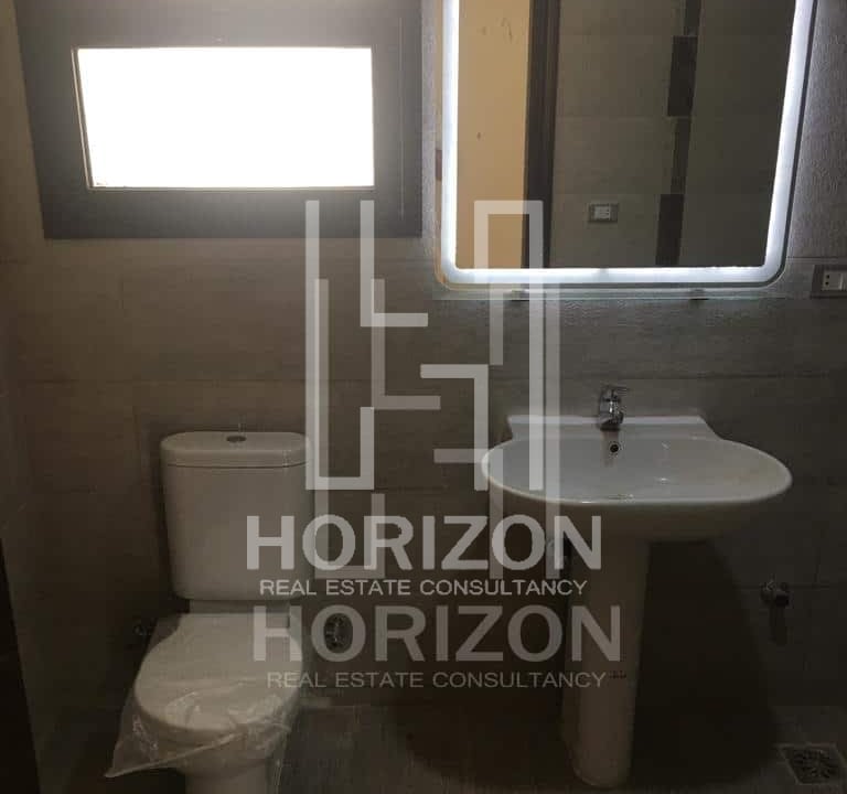 4b93a229-7482-4468-8d85-f938b4130bb6