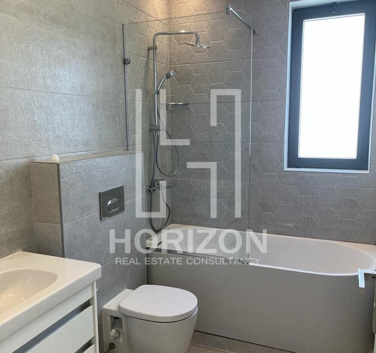 كمبوند ليك فيو ريزدنس