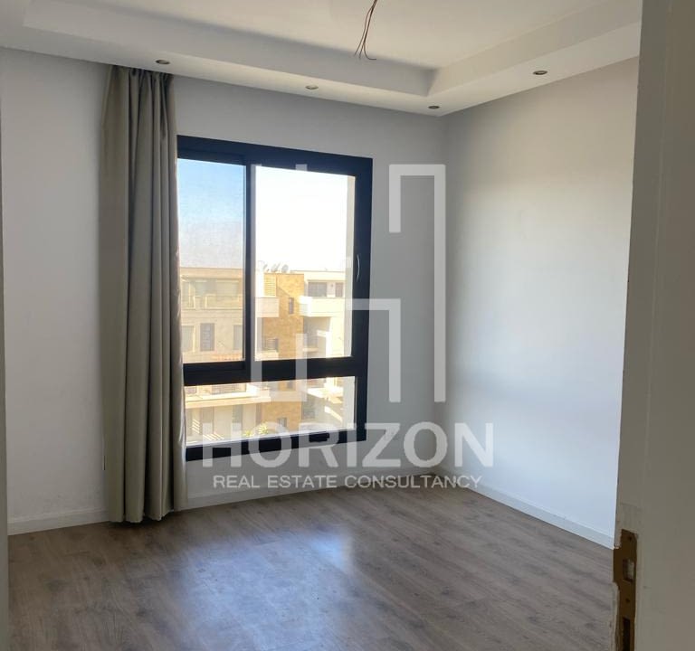 شقة للايجار في كمبوند ايستاون سوديك القاهرة الجديدة