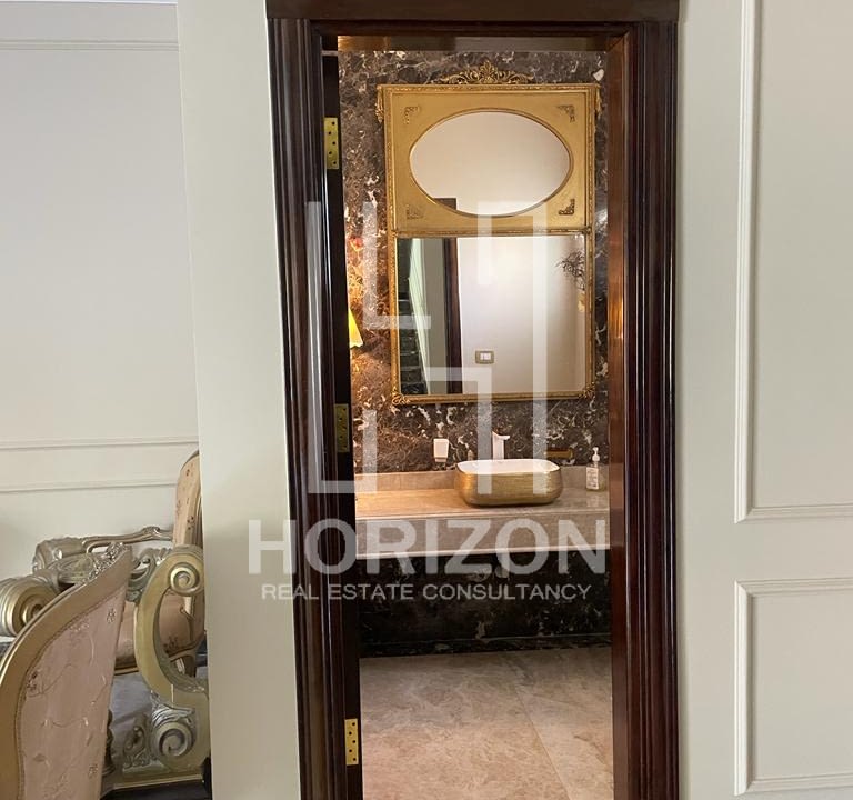 تاون هاوس فى هايد بارك القاهرة الجديدة