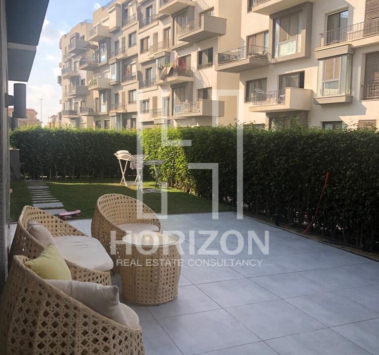 شقة بجاردن للايجار فى ايستاون سوديك القاهرة الجديدة