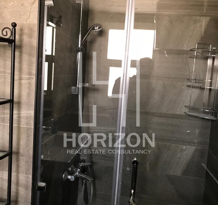 تاون هاوس للإيجار في كمبوند ستون بارك القاهرة الجديدة