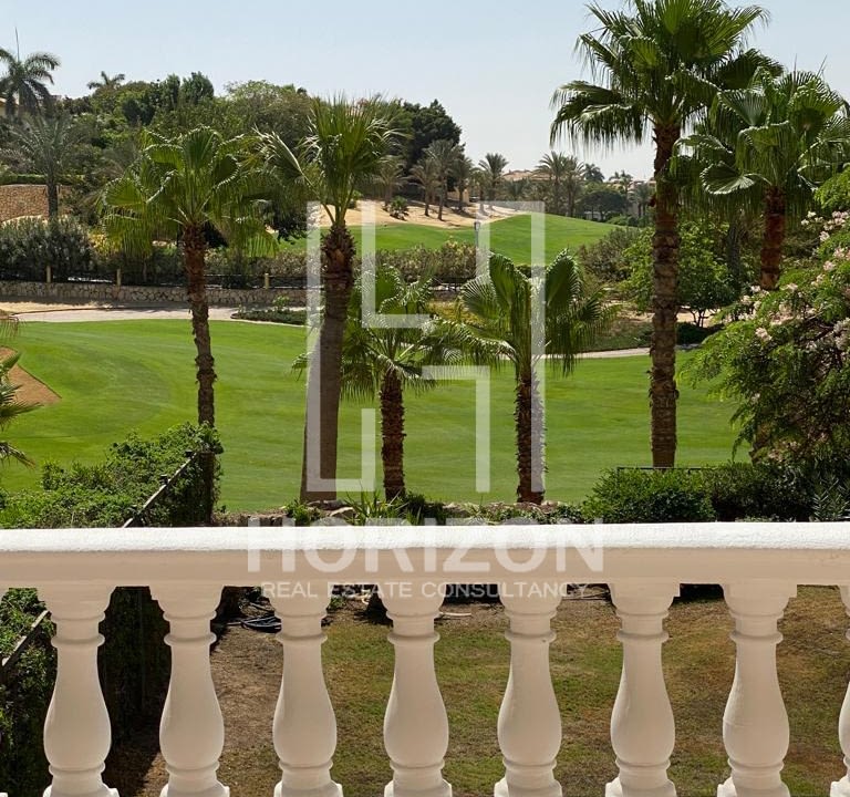 توين هاوس للإيجار فى كمبوند القطامية هايتس القاهرة الجديدة