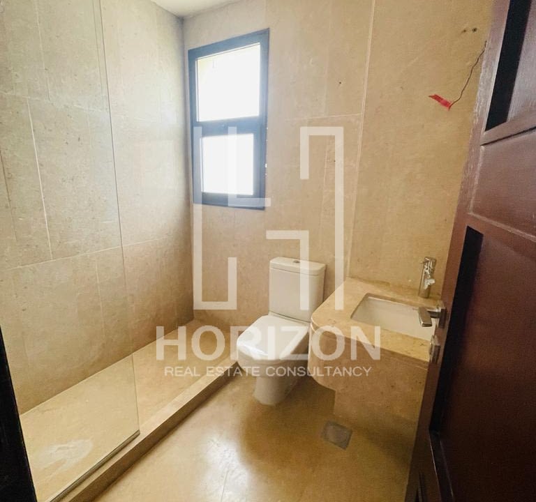 تاون هاوس للإيجار في كمبوند ميفيدا، التجمع الخامس، القاهرة الجديدة