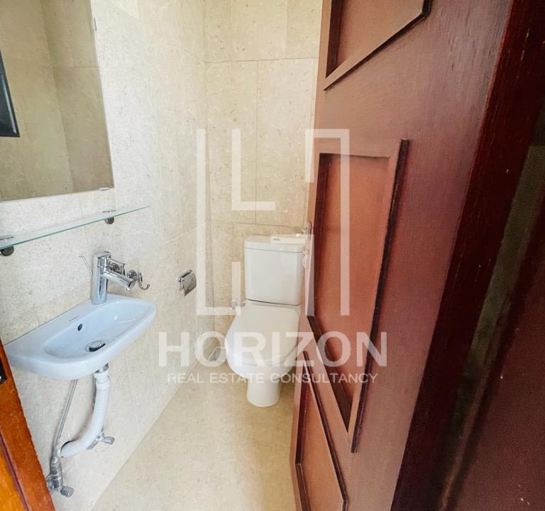 تاون هاوس للإيجار في كمبوند ميفيدا، التجمع الخامس، القاهرة الجديدة