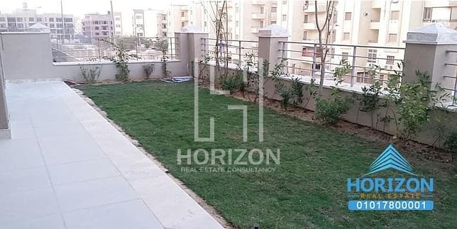 Ground floor in Village Gate Palm Hills New Cairo for rent