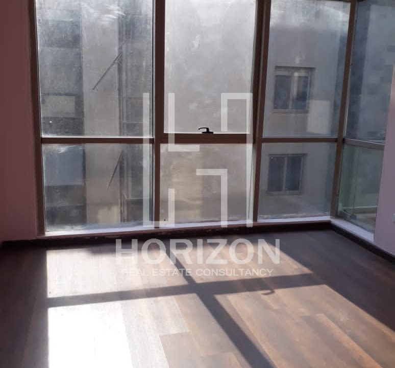 كمبوند جاليريا مون فالي