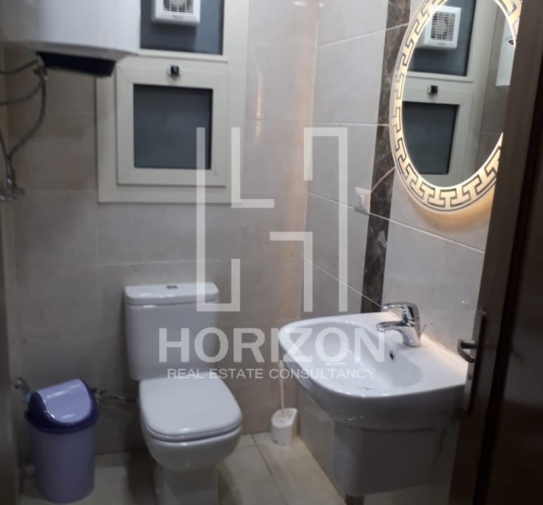 دوبلكس للإيجار بكمبوند بورتو نيو كايرو