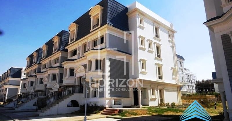 Apartment for sale in Mountain View Hyde Park New Cairo