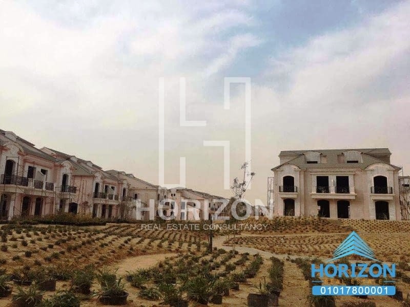 Town house middle in Layan Residence compound New Cairo