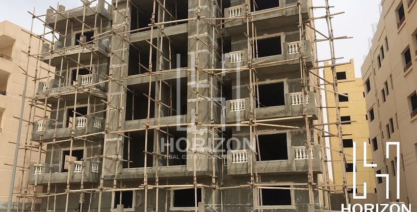 Apartment for sale in South Lotus 10 New Cairo