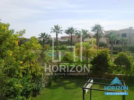 Luxury villa for sale in lake view compound New Cairo