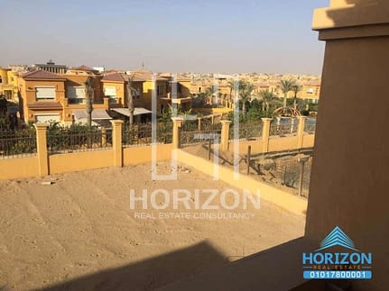 Amazing villa for sale in Gardenia Springs New Cairo