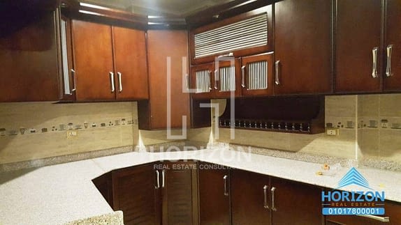 Ground floor for rent in West Golf New Cairo