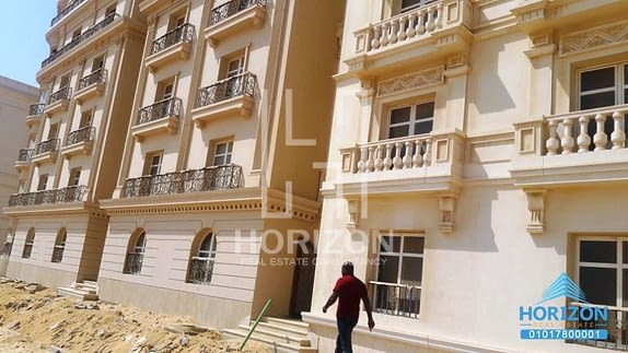 Apartment for sale in Hyde Park New Cairo