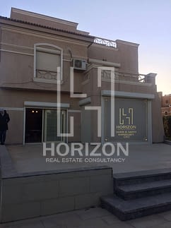 For Sale Furnished Villa in Grand Residence New Cairo