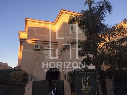 For Sale Furnished Villa in Grand Residence New Cairo