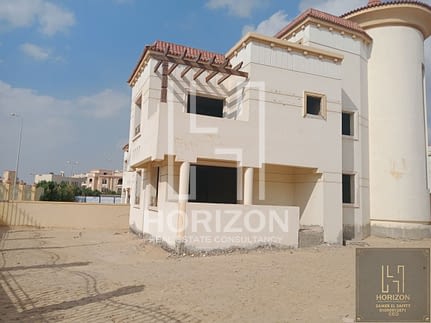 Villa For Sale In Riviera Heights New Cairo