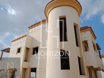 Villa For Sale In Riviera Heights New Cairo