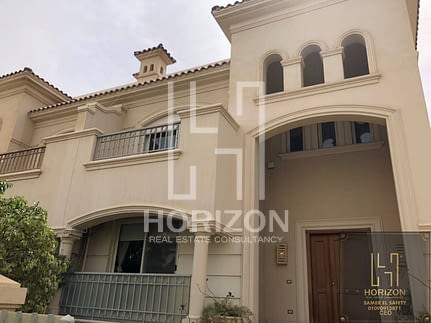 Twin House For Sale in El Patio 1 New Cairo La Vista