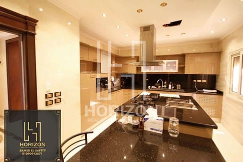 Luxury Villa in Grand Residence Compound New Cairo