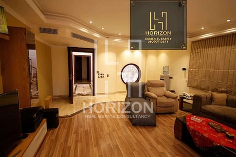 Luxury Villa in Grand Residence Compound New Cairo