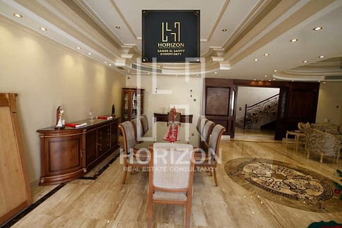 Luxury Villa in Grand Residence Compound New Cairo