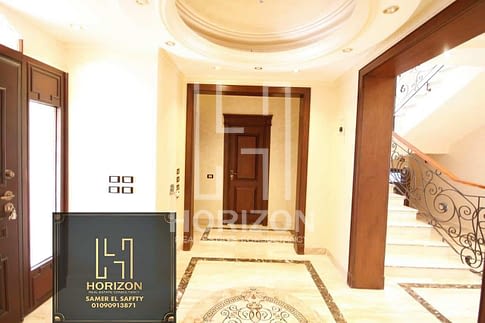 Luxury Villa in Grand Residence Compound New Cairo