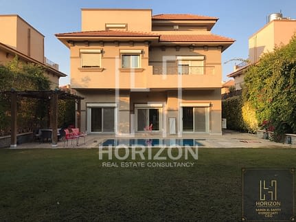 Special Villa for Sale in Moon Valley 1 New Cairo