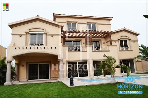 Villa with swimming pool in Katameya Hills New Cairo