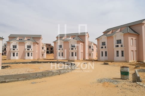 Townhouse 266 m in Layan Compound New Cairo