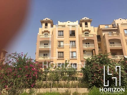 Apartment for sale in Dorra Compound New Cairo