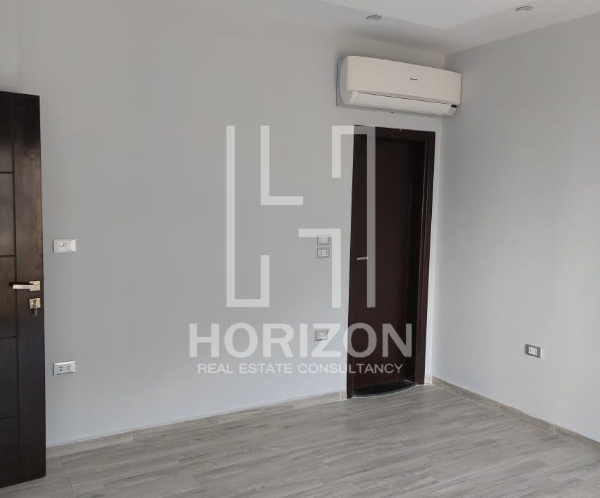 Studio rent in Hyde Park | Horizon Estate