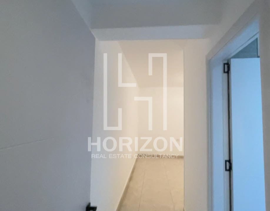 شقة للإيجار في جاليريا مون فالي القاهرة الجديدة