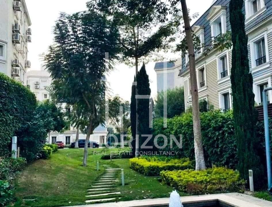 شقة فى اليفا ماونتن فيو المستقبل سيتي القاهرة الجديدة