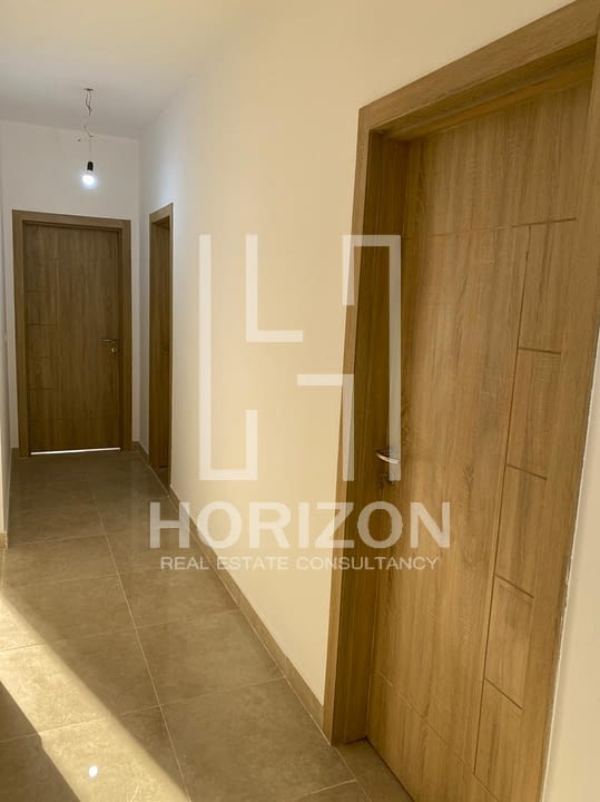 شقة ايجار فى فيفث سكوير المراسم  | Horizon Estate